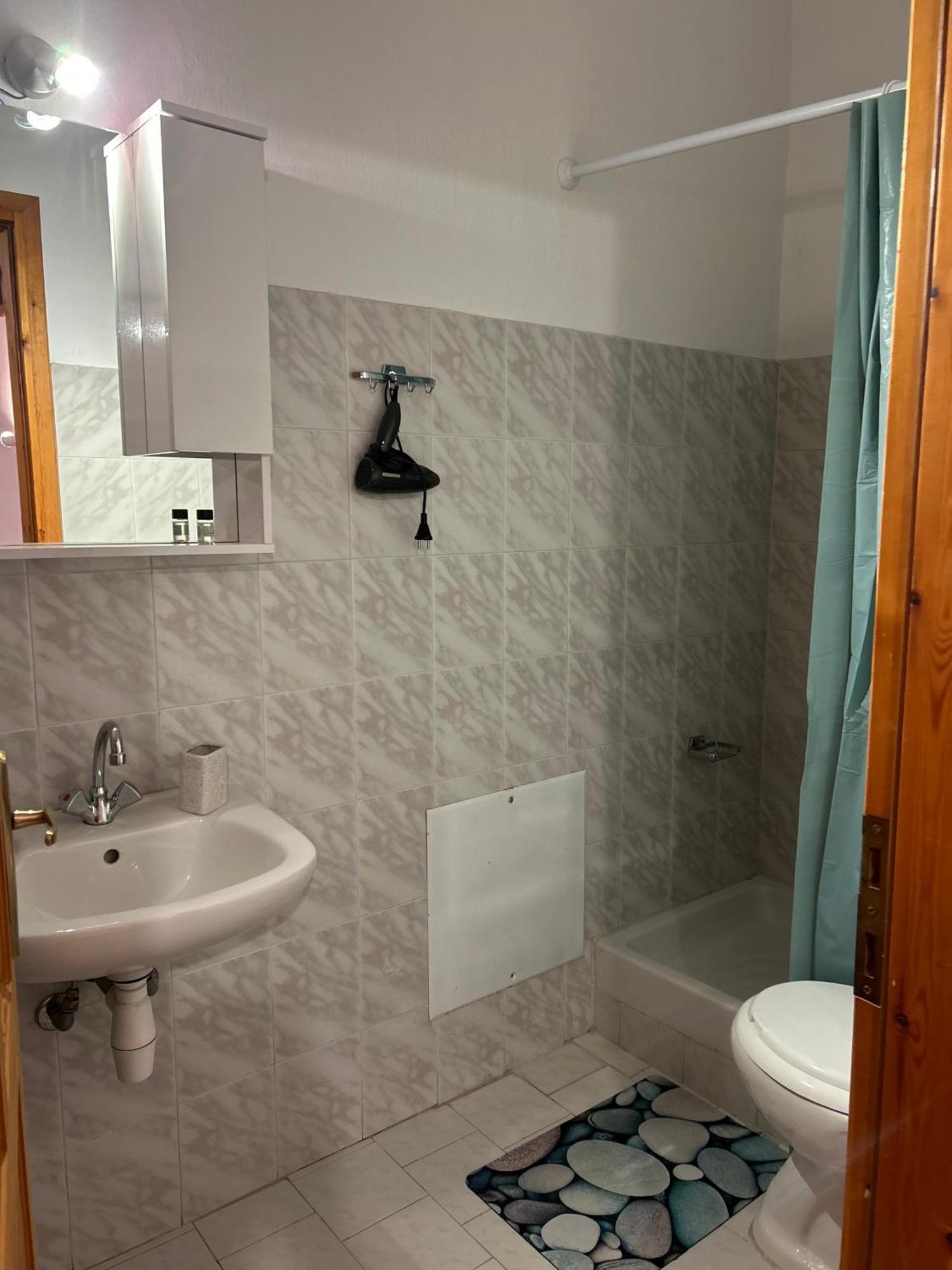 Karpouzis Guesthouse Víkos Dış mekan fotoğraf